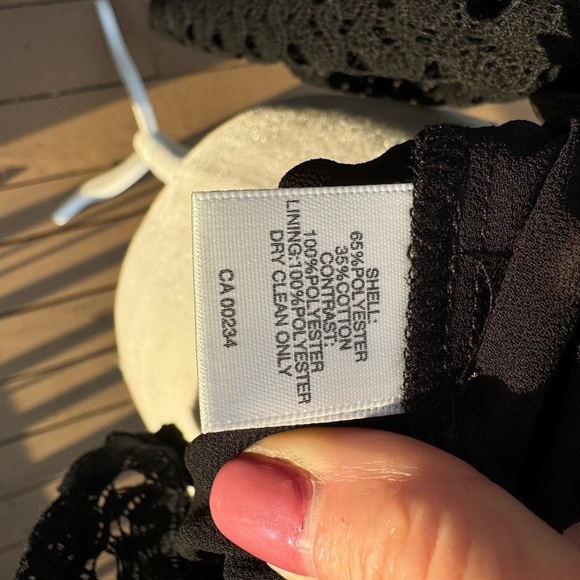 Design Lab Cold Shoulder Blouse - Picture 6 of 7